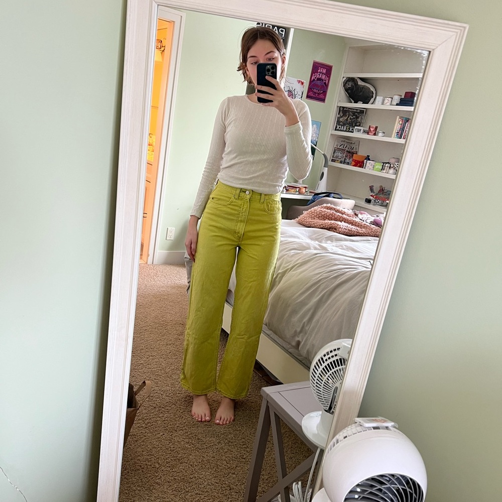 BDG High Rise Loose Baggy Jeans in Green; size 27; great condition